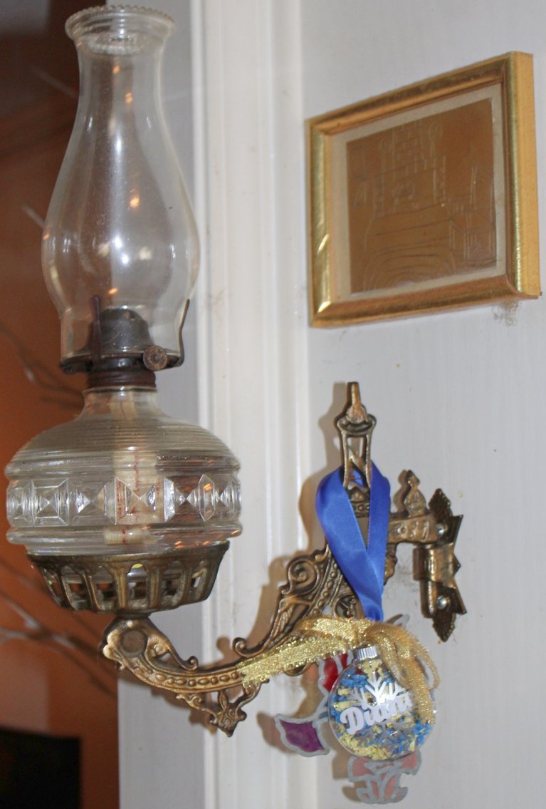 Image for FANTASTIC ANTIQUE ESTATE AUCTION