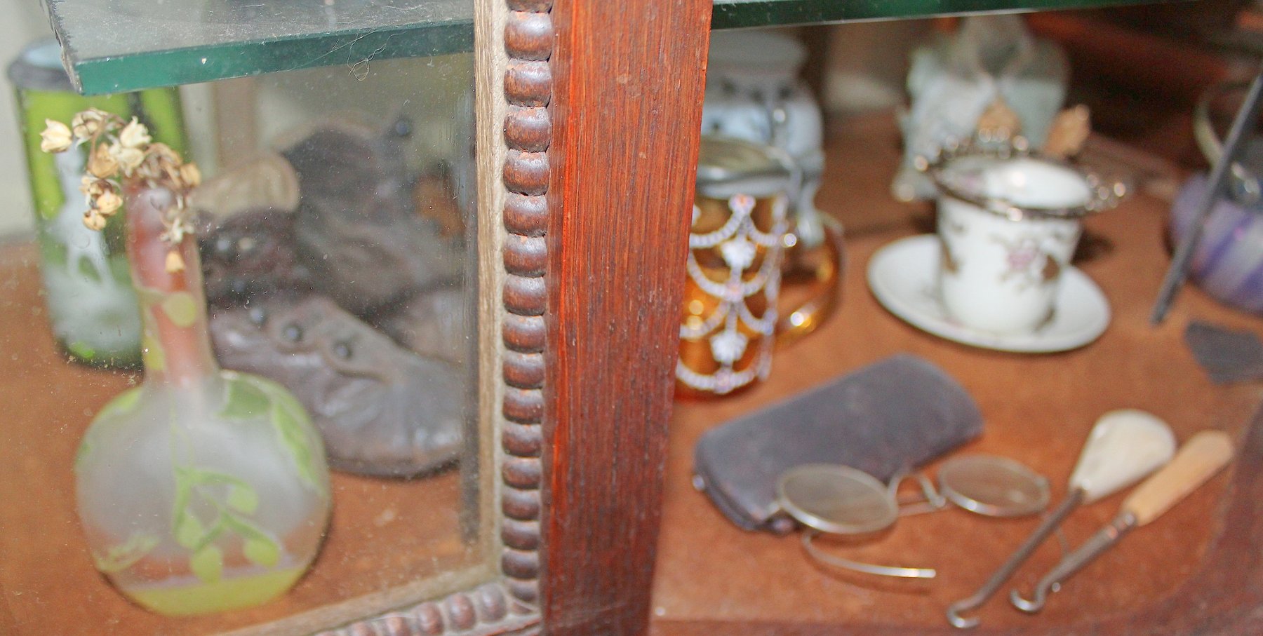 Image for FANTASTIC ANTIQUE ESTATE AUCTION