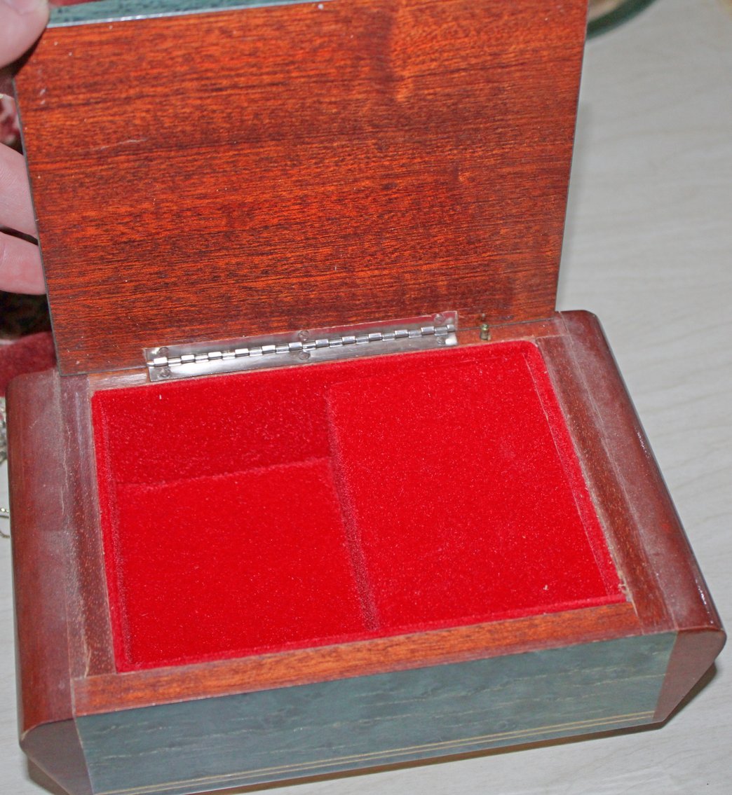 Image for REAL ESTATE & PERSONAL PROPERTY AUCTION