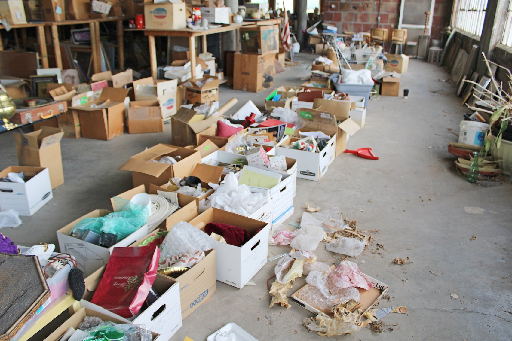 Image for PRIVATE CELEBRITY MYSTERY AUCTION PART 2