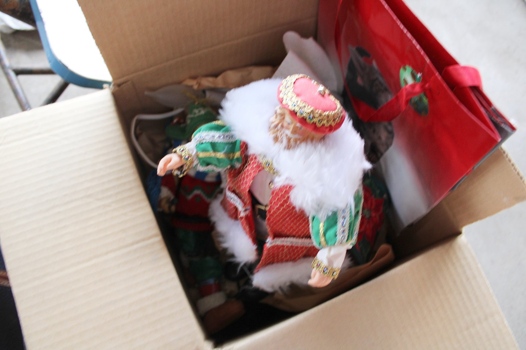 Image for PRIVATE CELEBRITY MYSTERY AUCTION PART 2