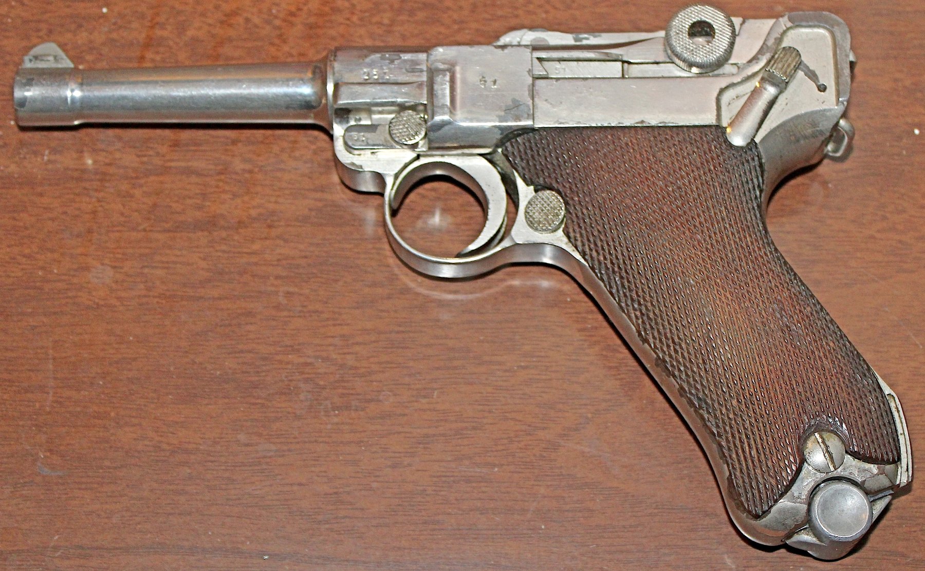 Image for FANTASTIC LIVING ESTATE AUCTION