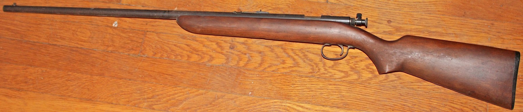 Image for FANTASTIC LIVING ESTATE AUCTION