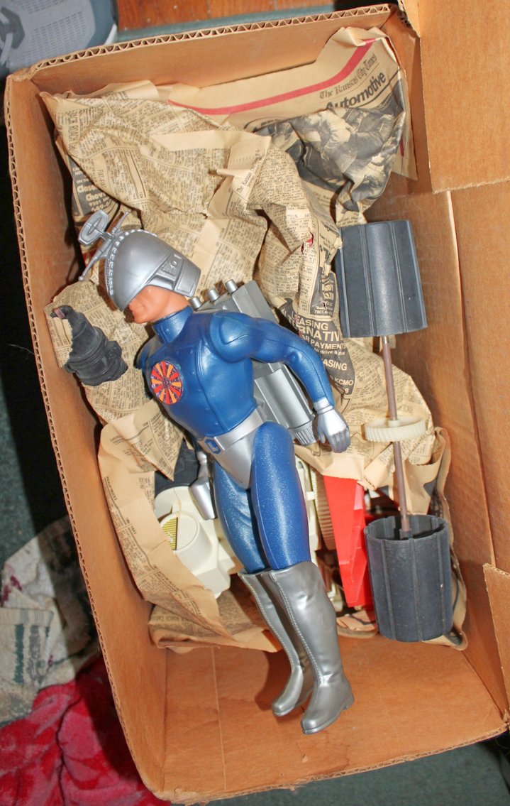 Image for FANTASTIC LIVING ESTATE AUCTION