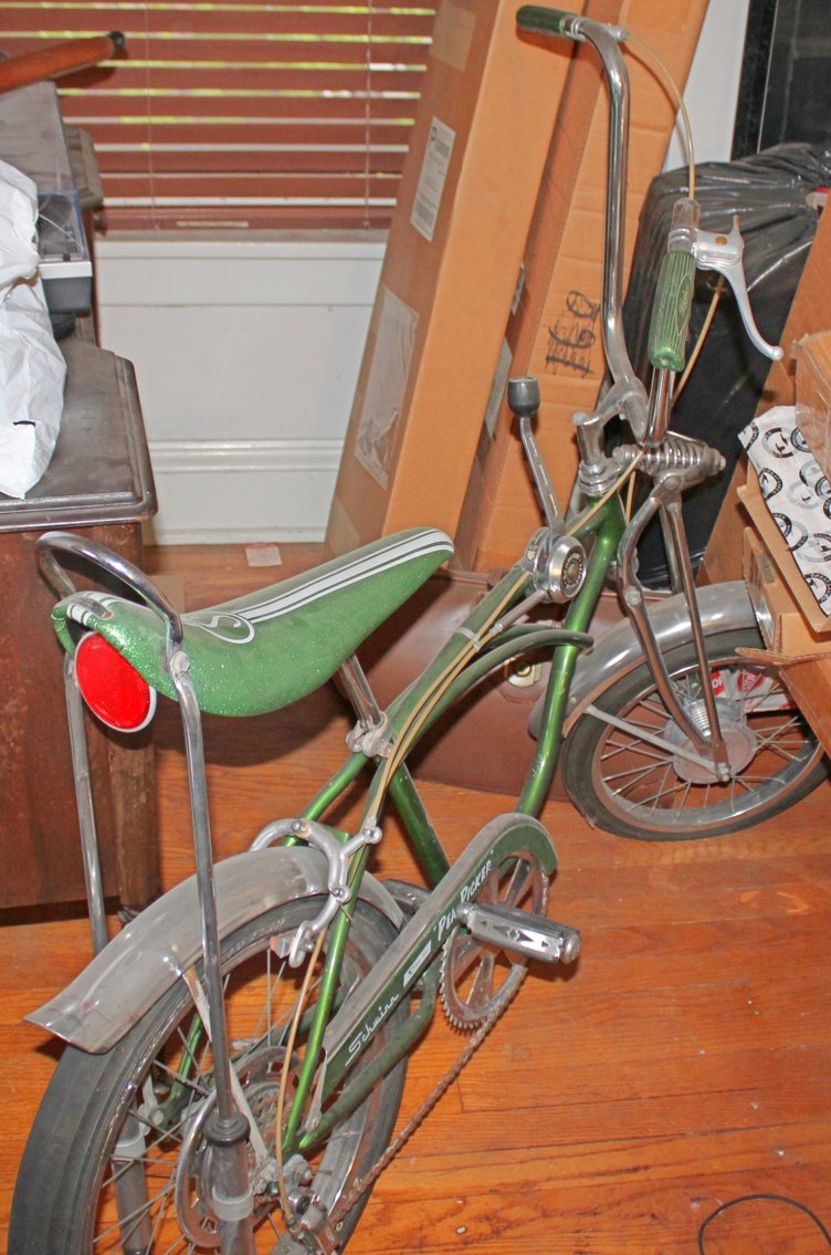 Image for FANTASTIC LIVING ESTATE AUCTION