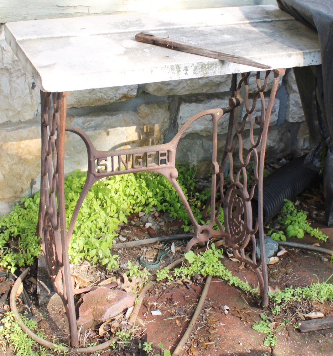 Image for FANTASTIC LIVING ESTATE AUCTION