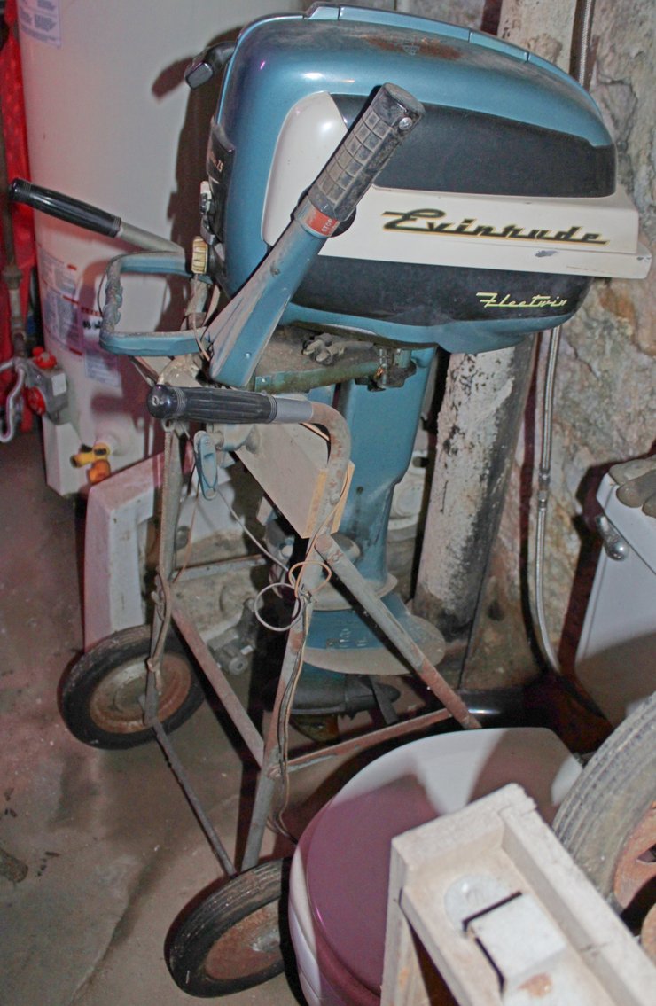 Image for FANTASTIC LIVING ESTATE AUCTION