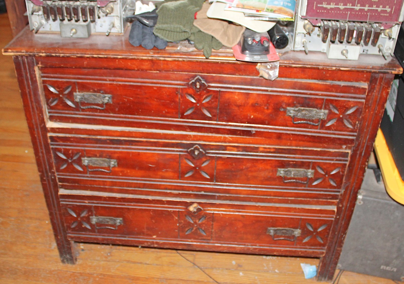 Image for FANTASTIC LIVING ESTATE AUCTION