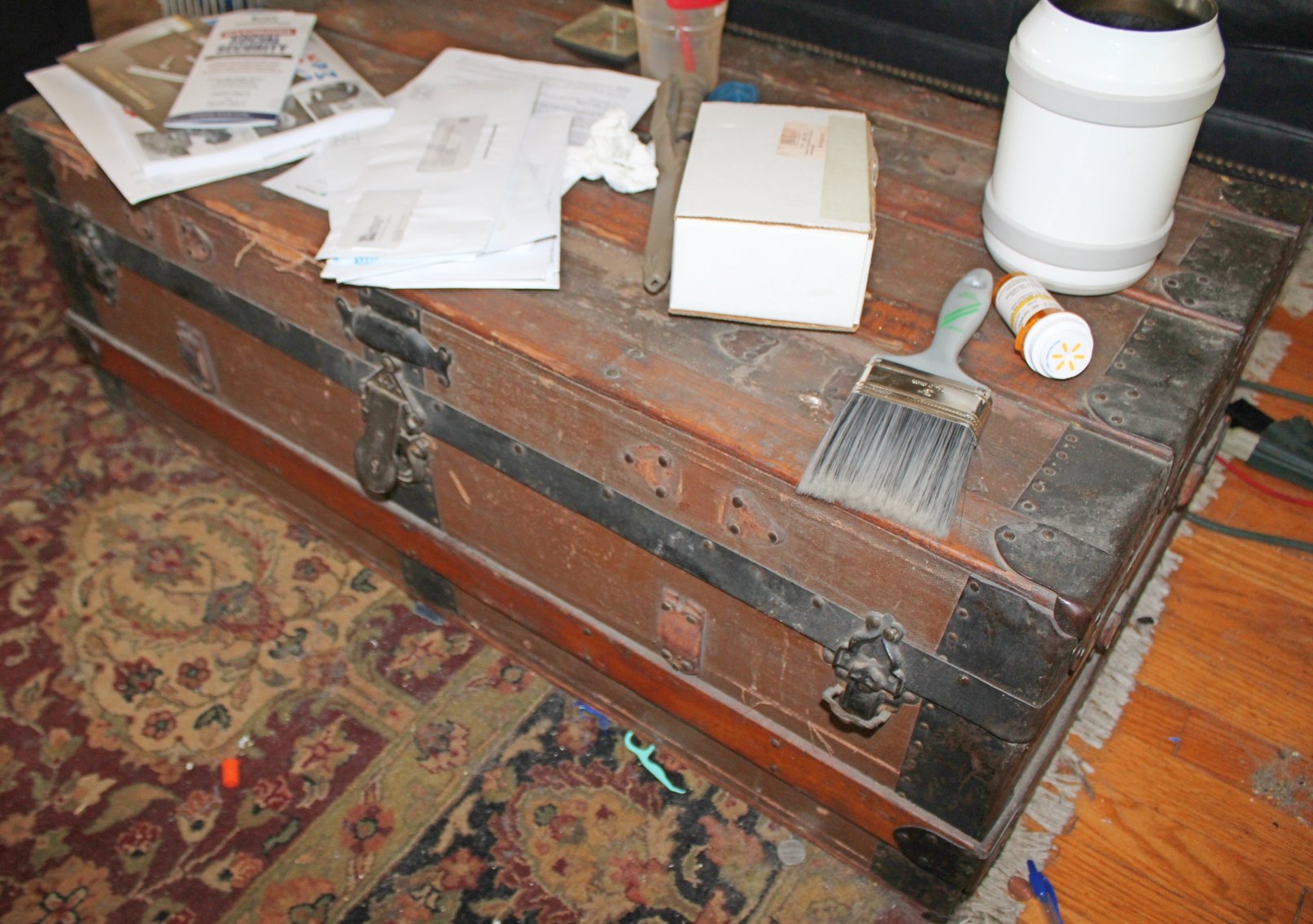 Image for FANTASTIC LIVING ESTATE AUCTION