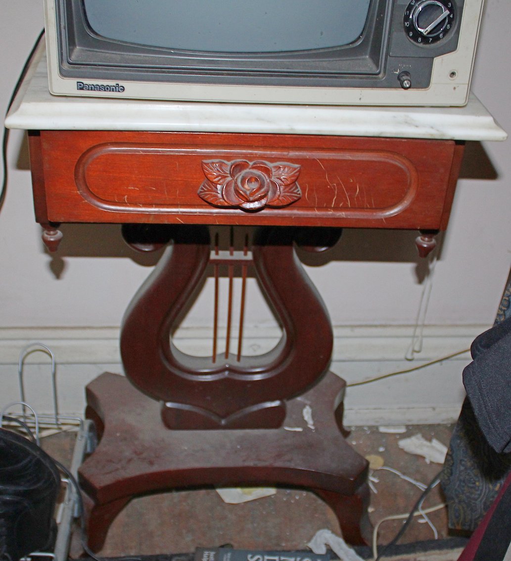 Image for FANTASTIC LIVING ESTATE AUCTION