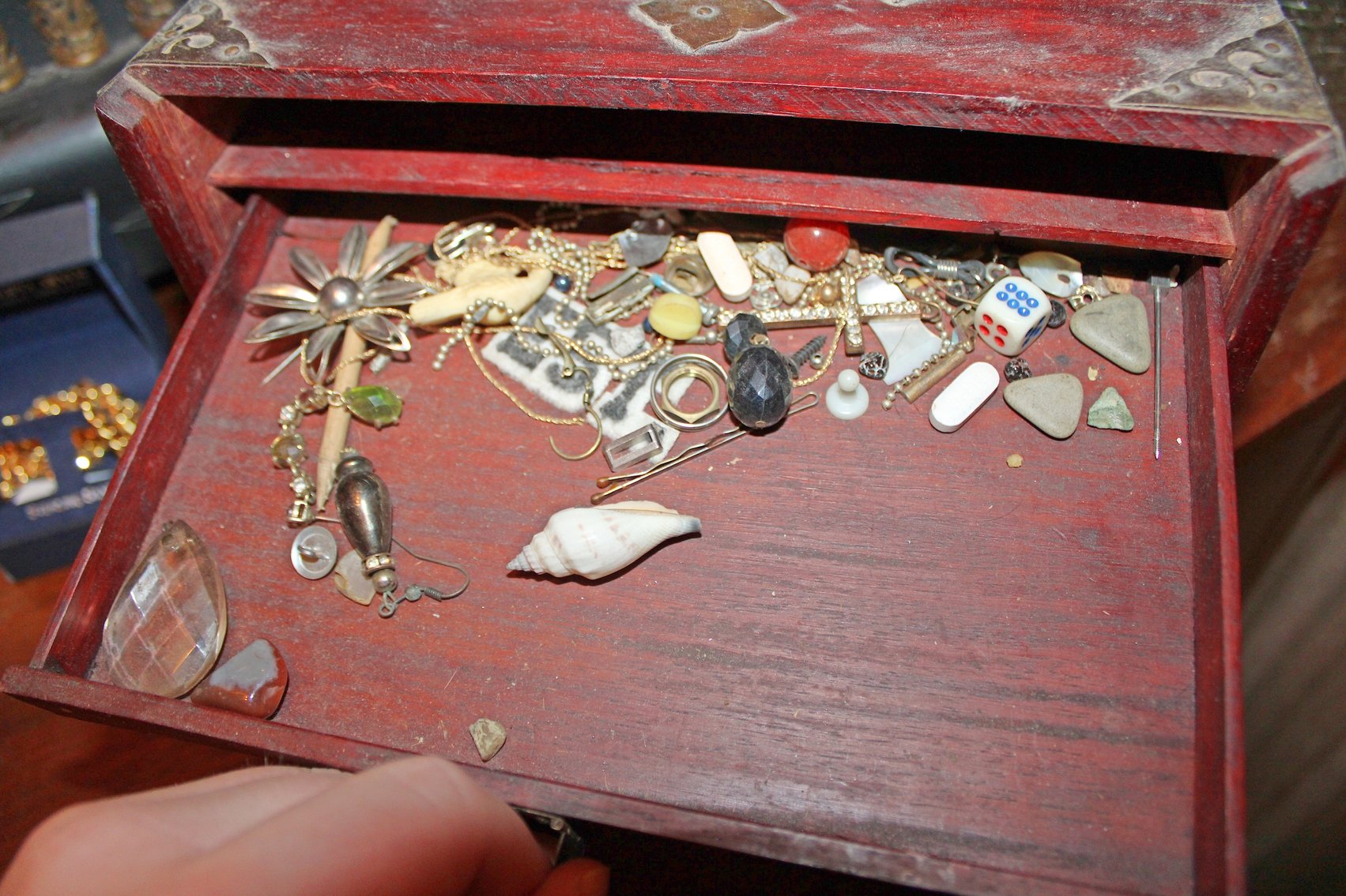 Image for LAST MINUTE EMERGENCY ESTATE AUCTION