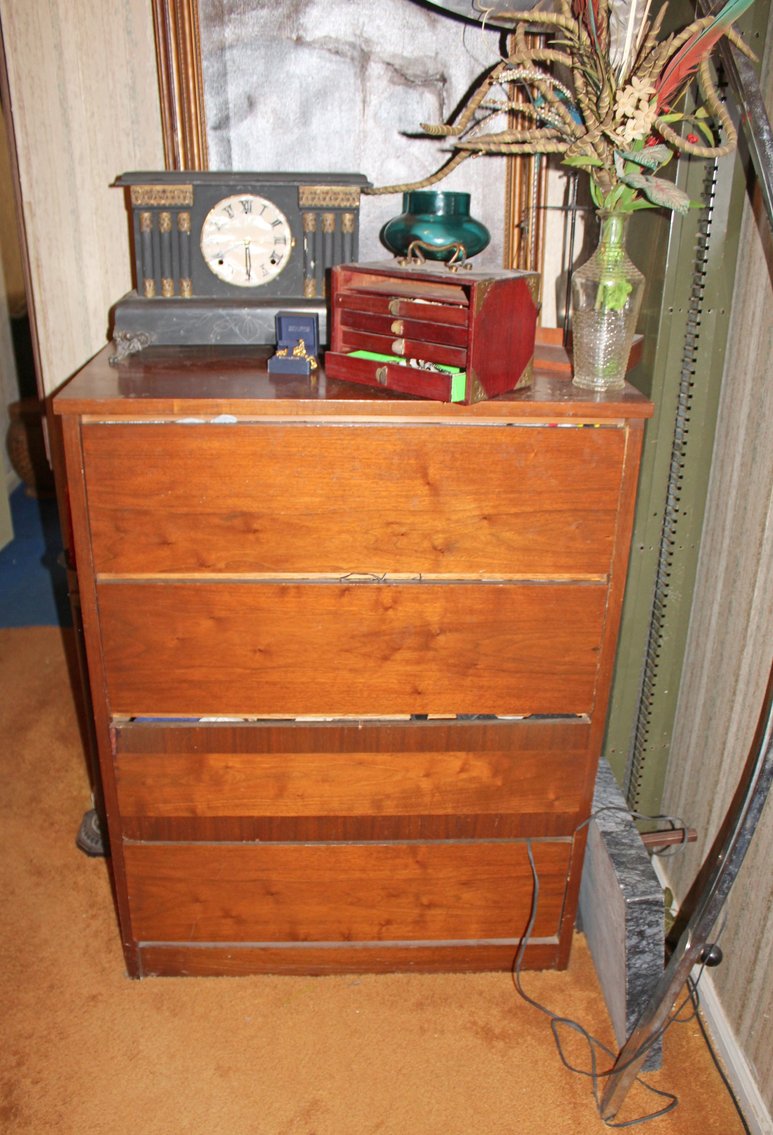 Image for LAST MINUTE EMERGENCY ESTATE AUCTION