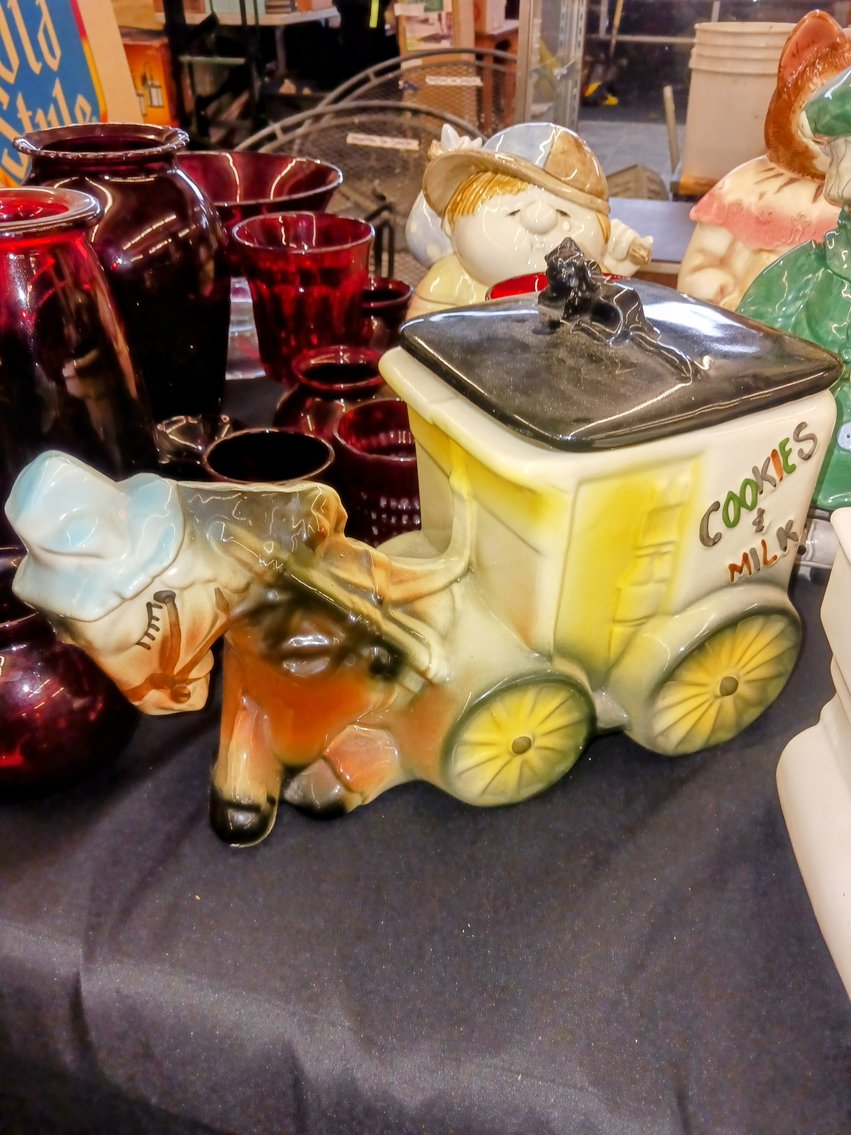 Image for GREAT ANTIQUE & ESTATE AUCTION