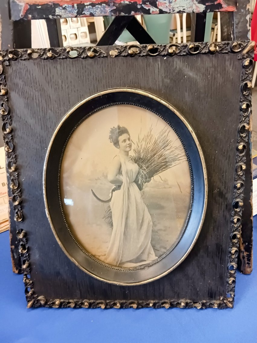 Image for GREAT ANTIQUE & ESTATE AUCTION