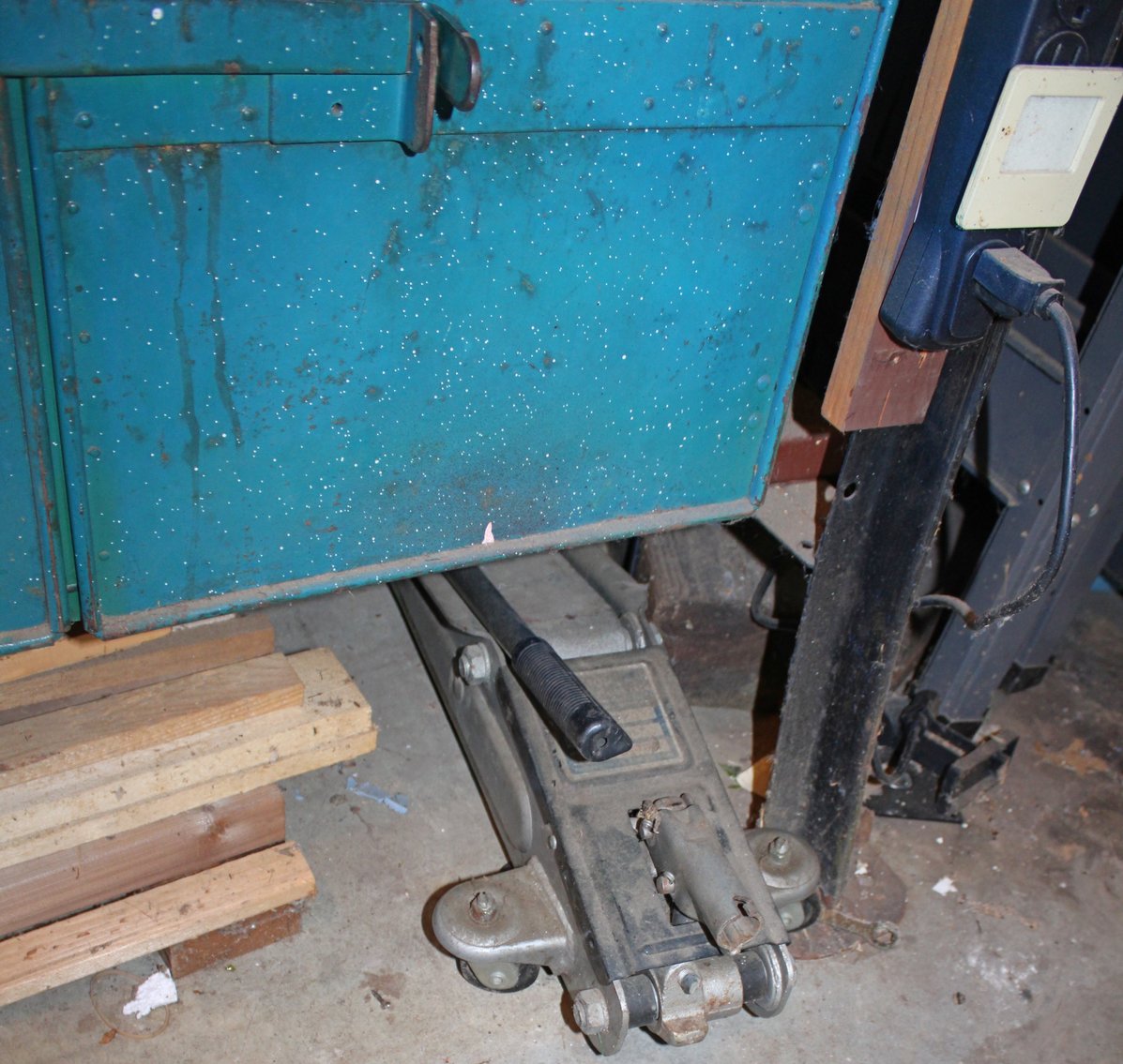 Image for ESTATE AUCTION