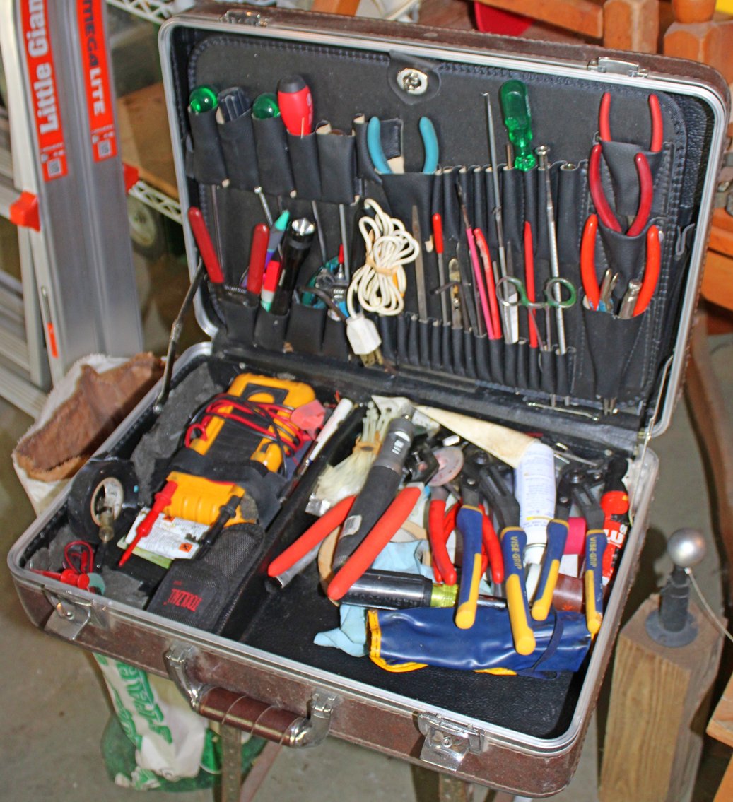 Image for ESTATE AUCTION