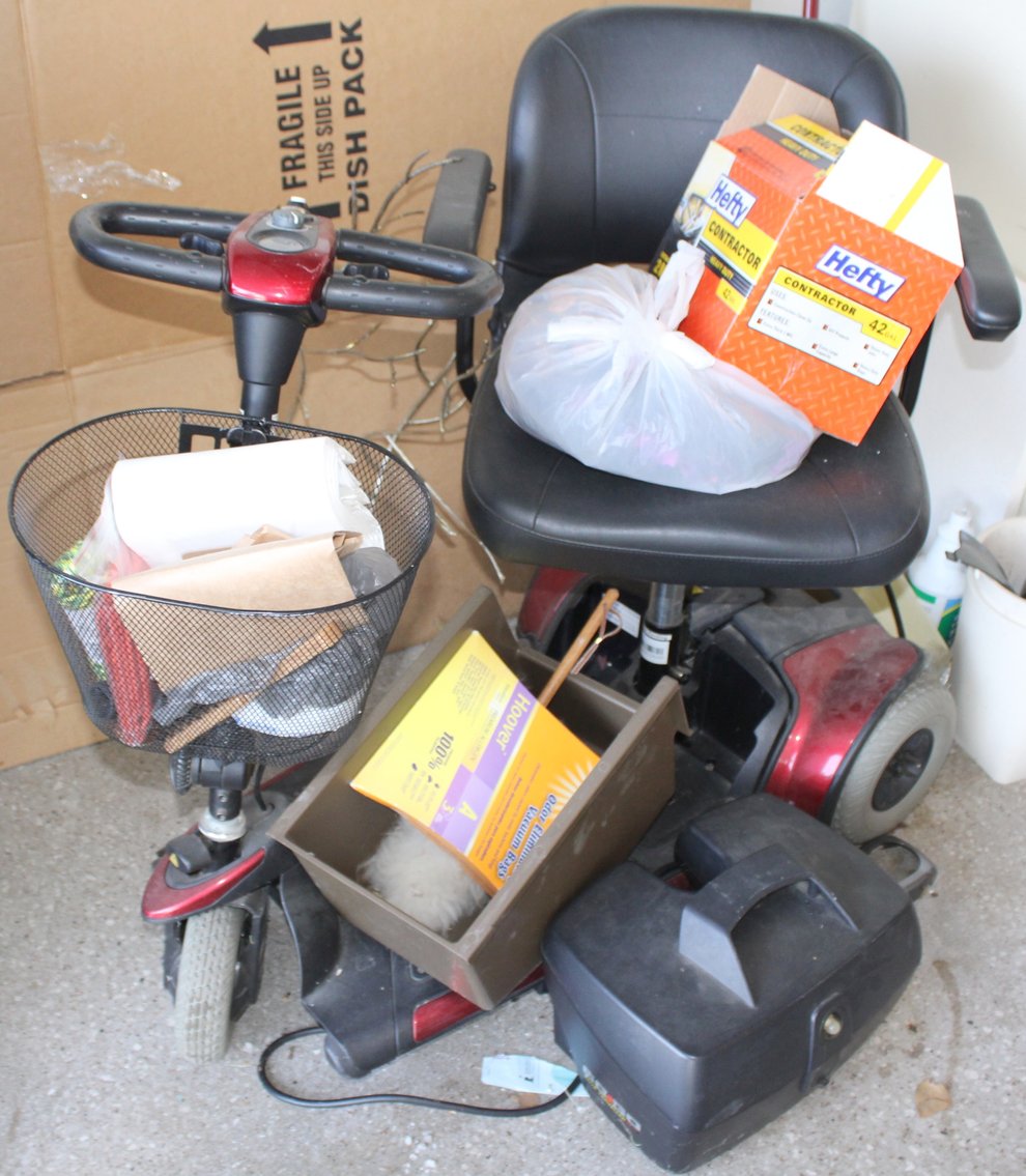 Image for FANTASTIC DOUBLE ESTATE CARAVAN AUCTION