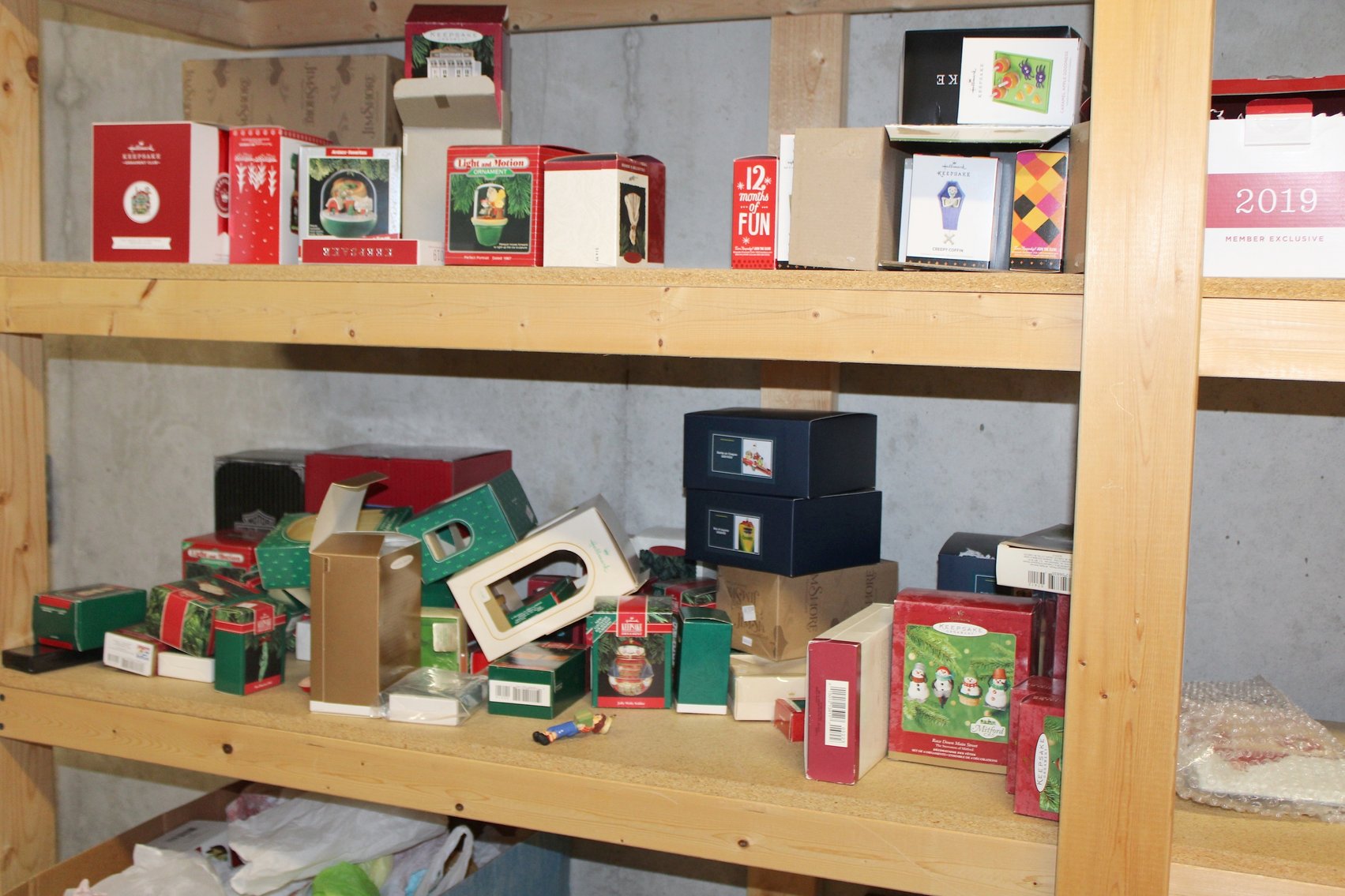 Image for FANTASTIC DOUBLE ESTATE CARAVAN AUCTION