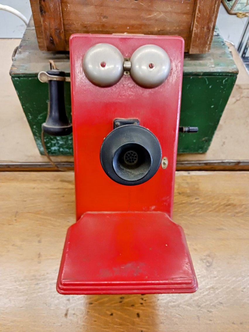 Image for INDOOR MULTI-ESTATE ANTIQUE AUCTION