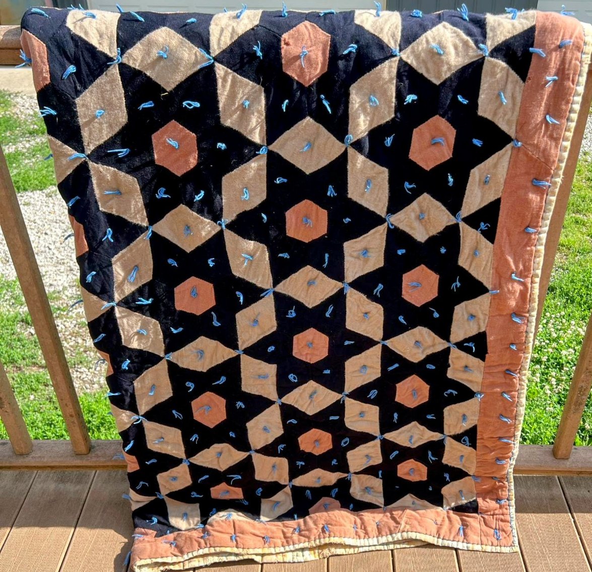 Image for INDOOR MULTI-ESTATE ANTIQUE AUCTION