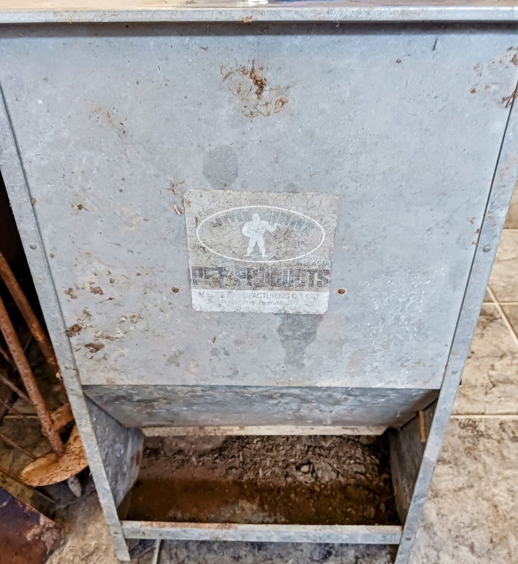 Image for INDOOR MULTI-ESTATE ANTIQUE AUCTION