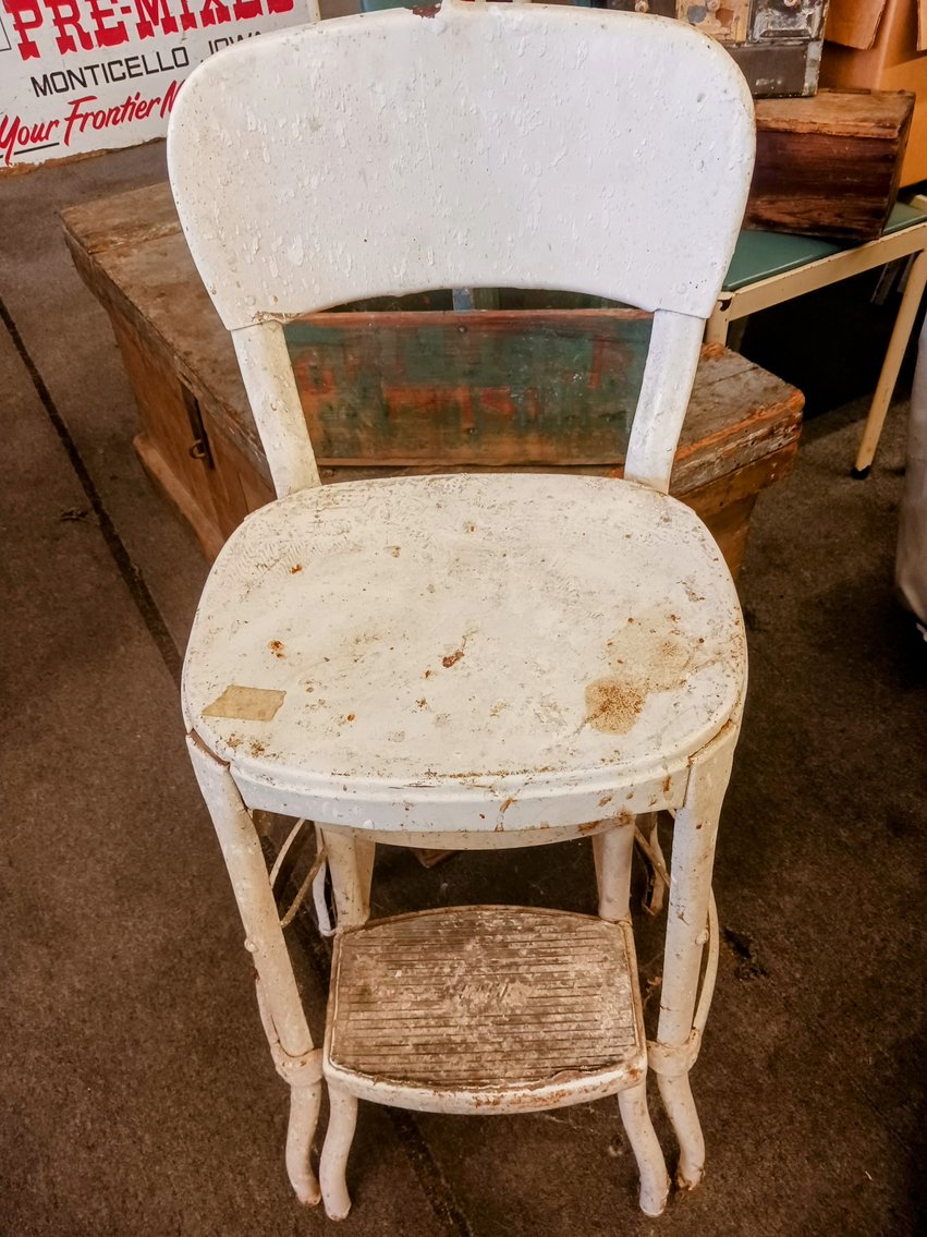 Image for INDOOR MULTI-ESTATE ANTIQUE AUCTION