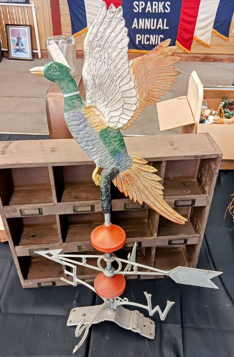 Image for INDOOR MULTI-ESTATE ANTIQUE AUCTION