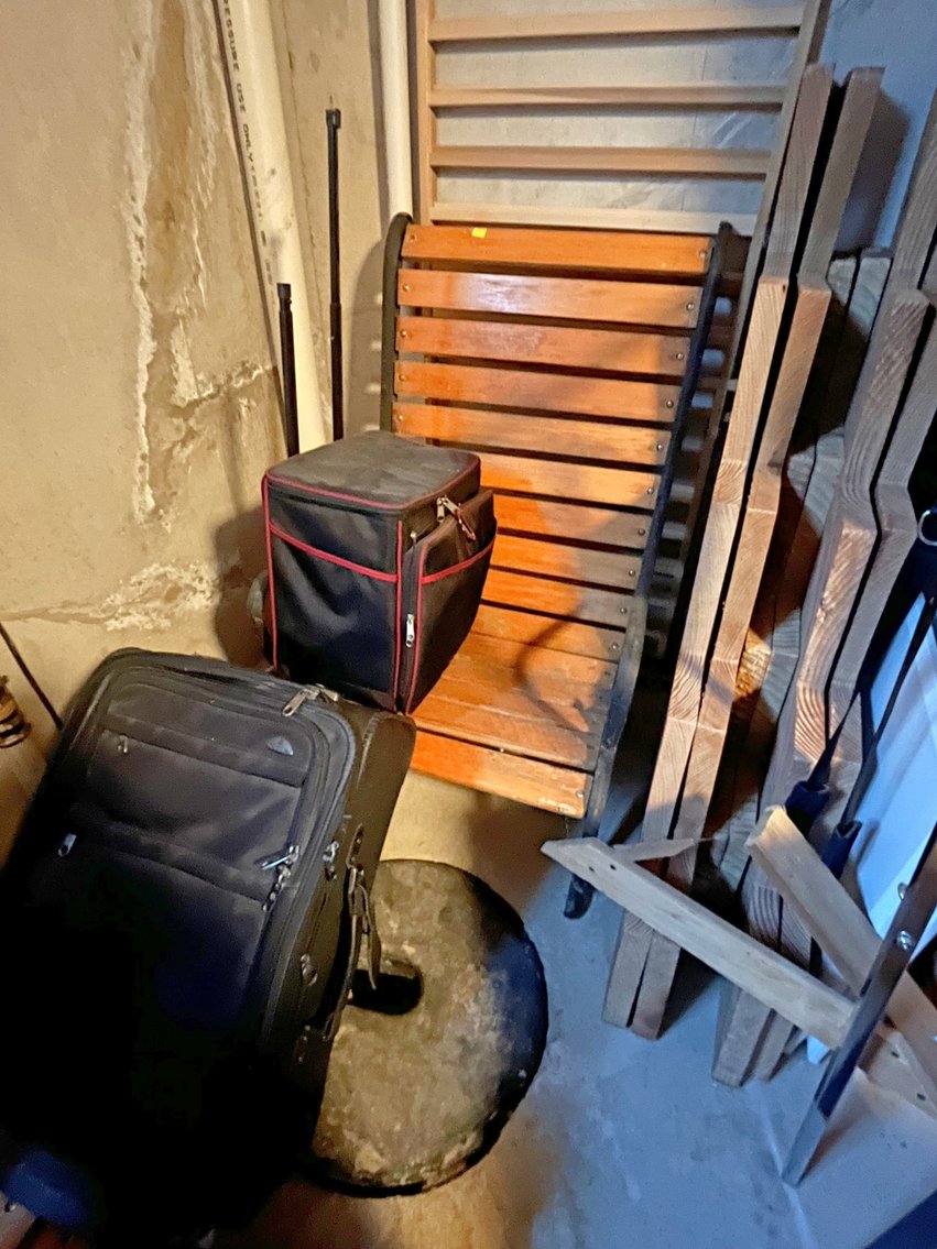 Image for SHORT NOTICE LIVING ESTATE AUCTION