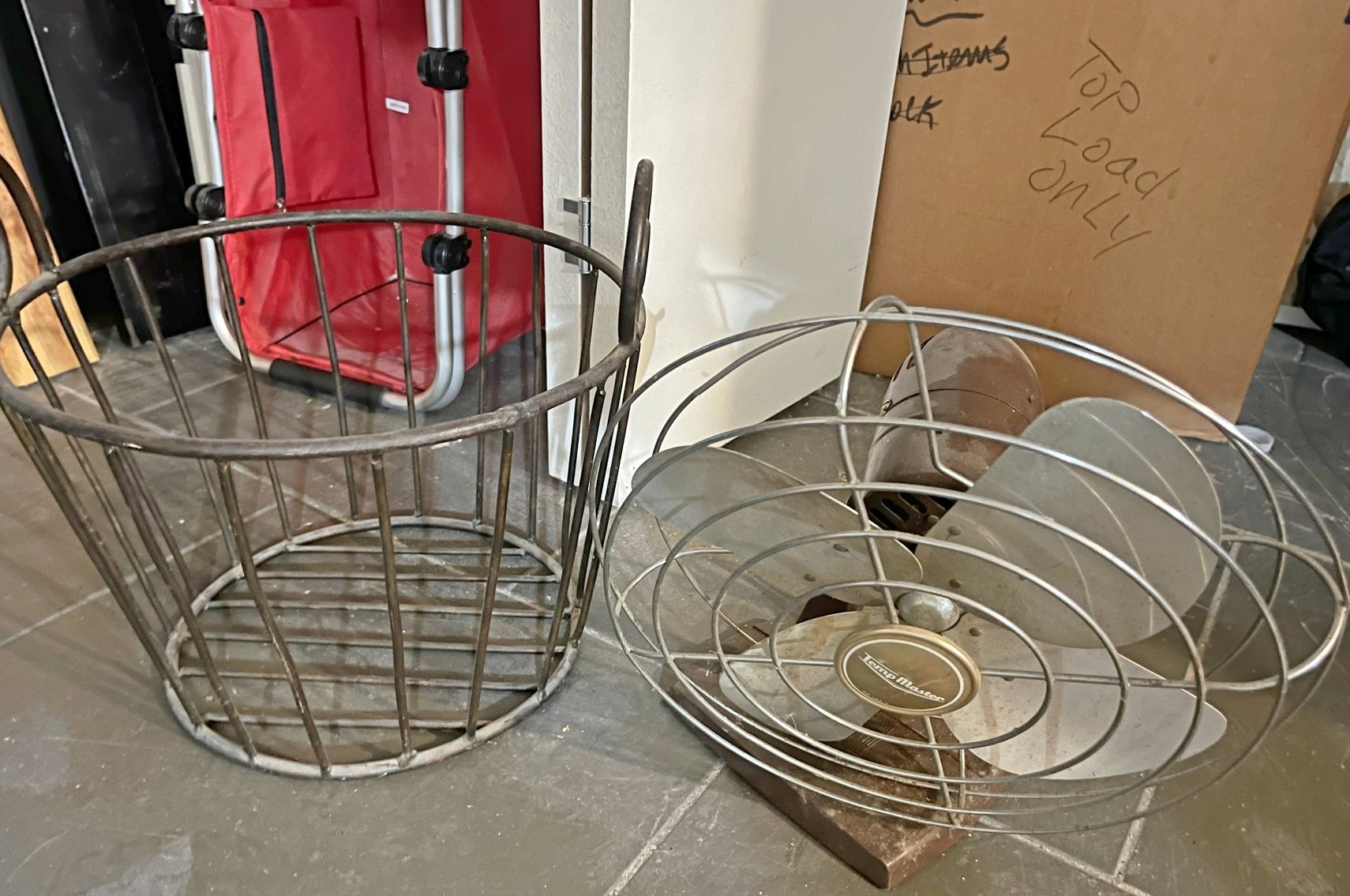 Image for SHORT NOTICE LIVING ESTATE AUCTION