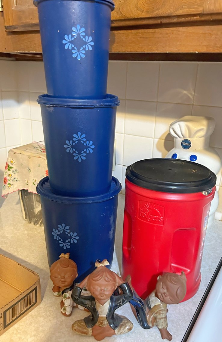 Image for HUGE 2-RING LIFETIME COLLECTOR'S ESTATE AUCTION