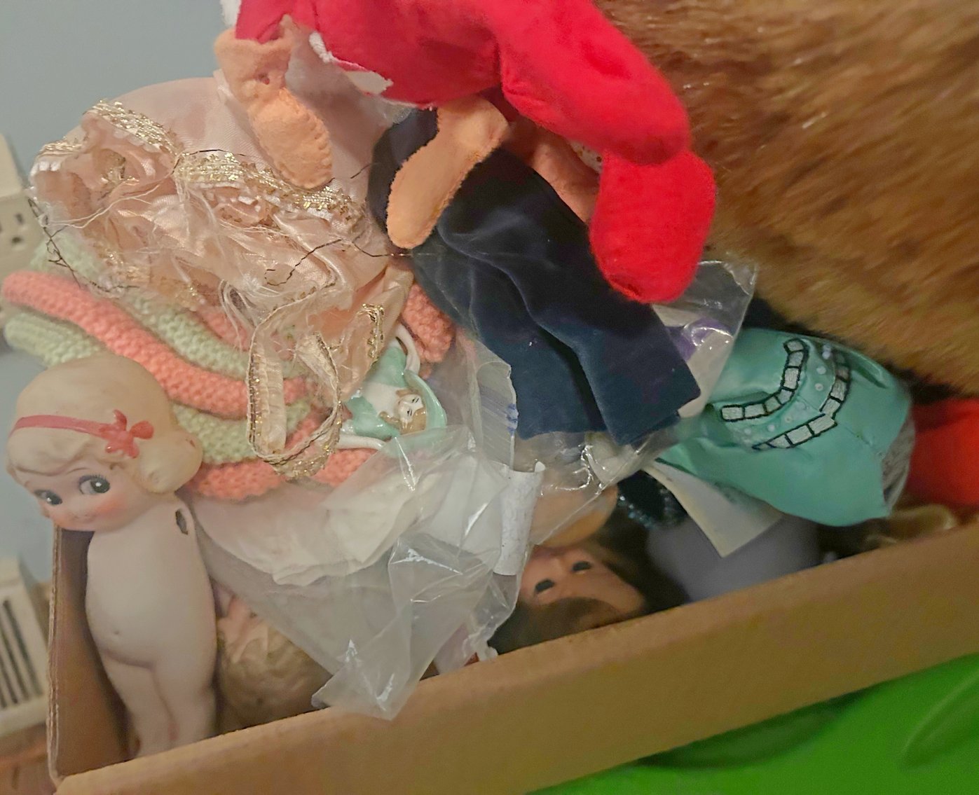 Image for HUGE 2-RING LIFETIME COLLECTOR'S ESTATE AUCTION