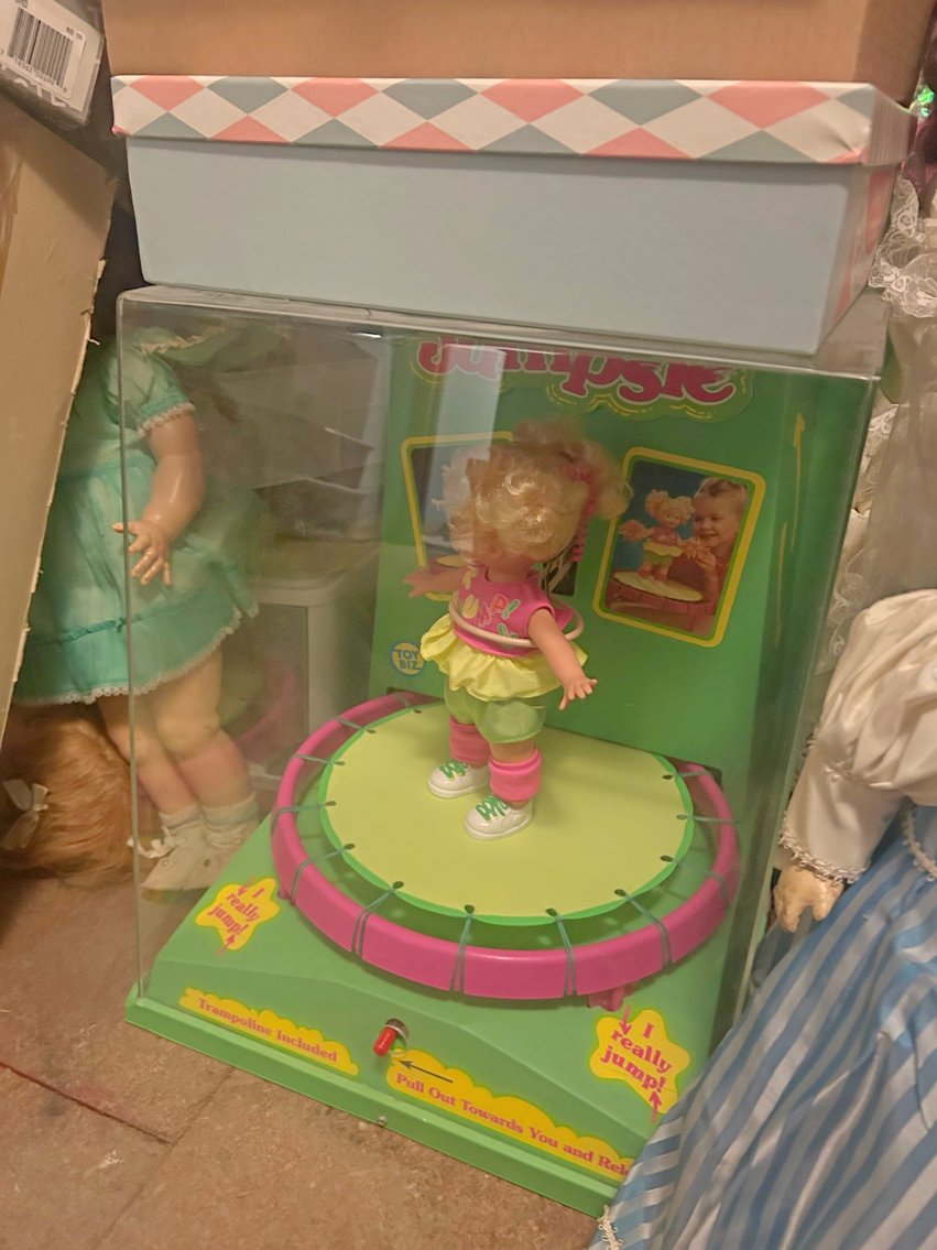 Image for HUGE 2-RING LIFETIME COLLECTOR'S ESTATE AUCTION