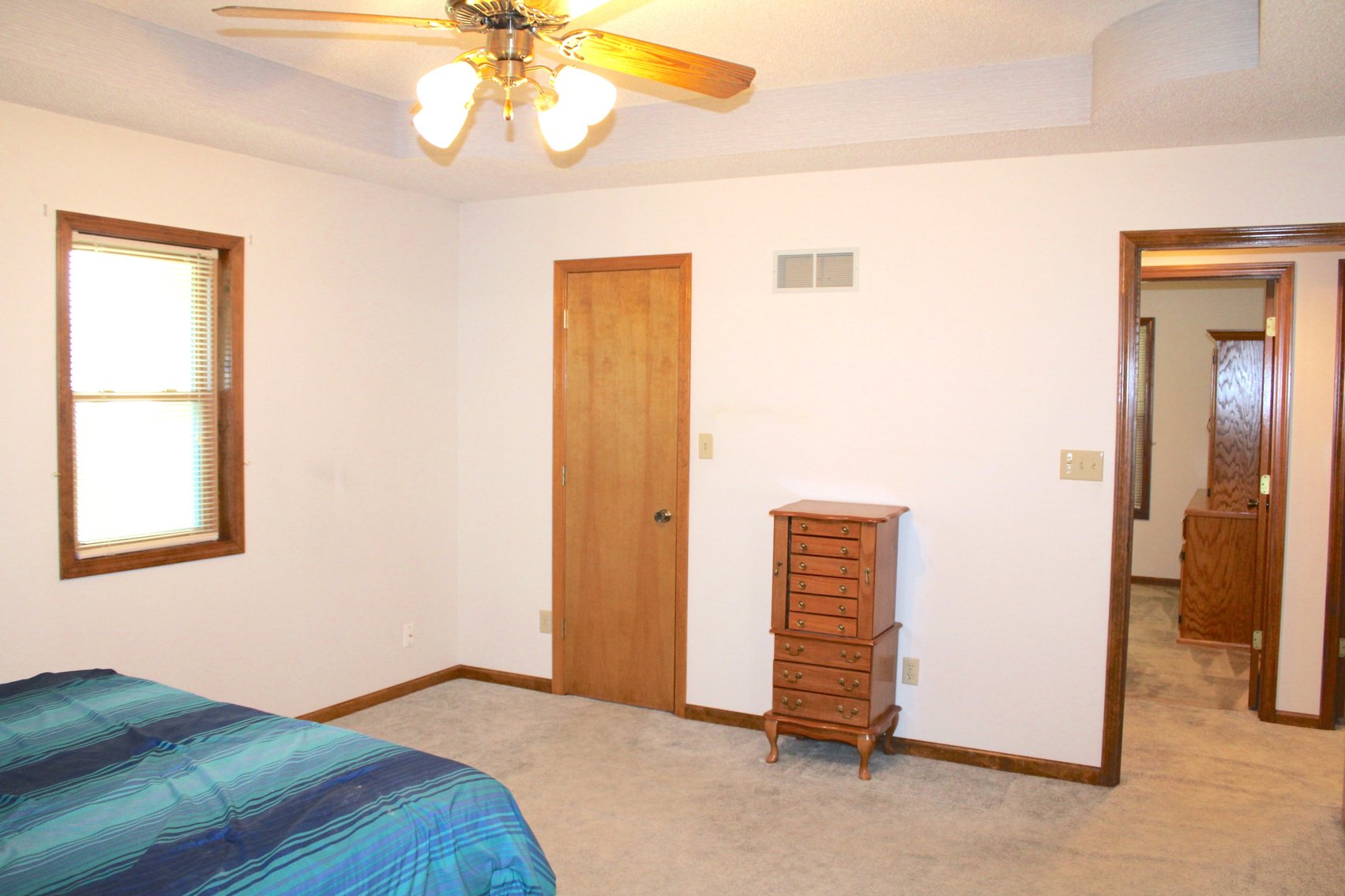 Image for REAL ESTATE & PERSONAL PROPERTY AUCTION