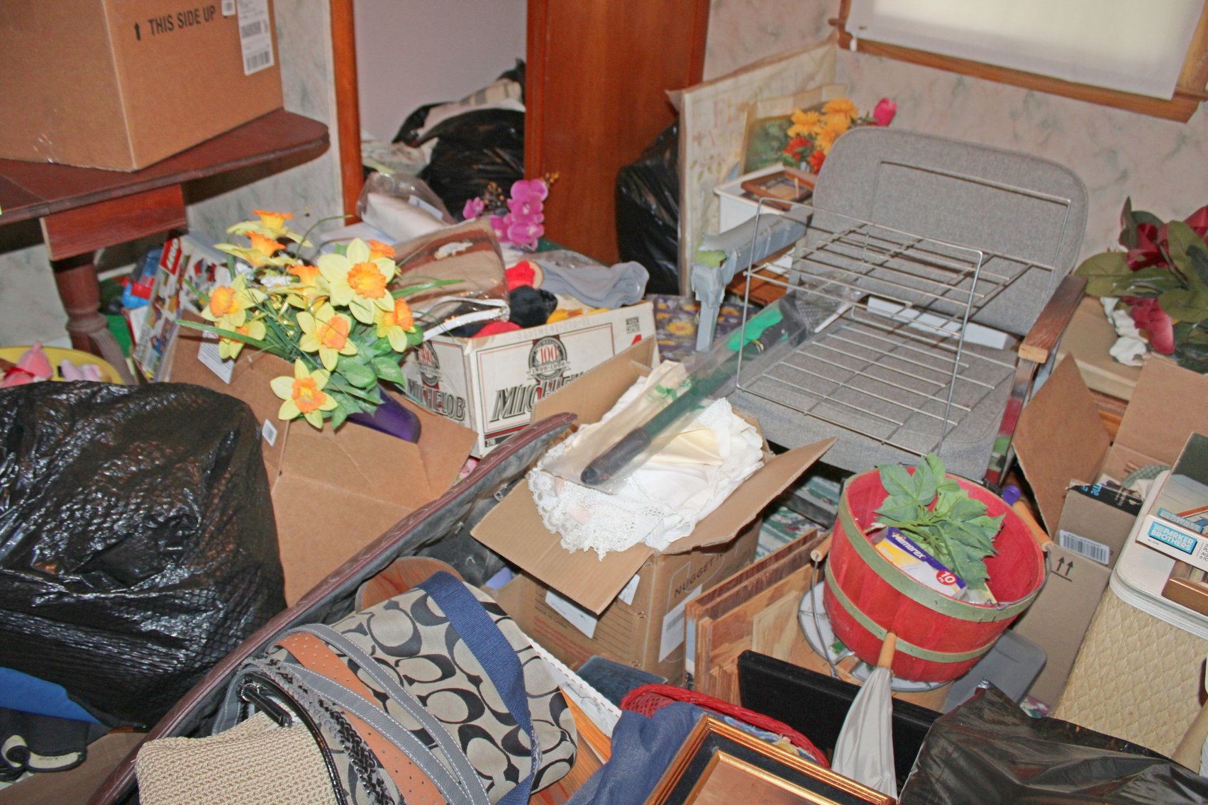 Image for ESTATE AUCTION