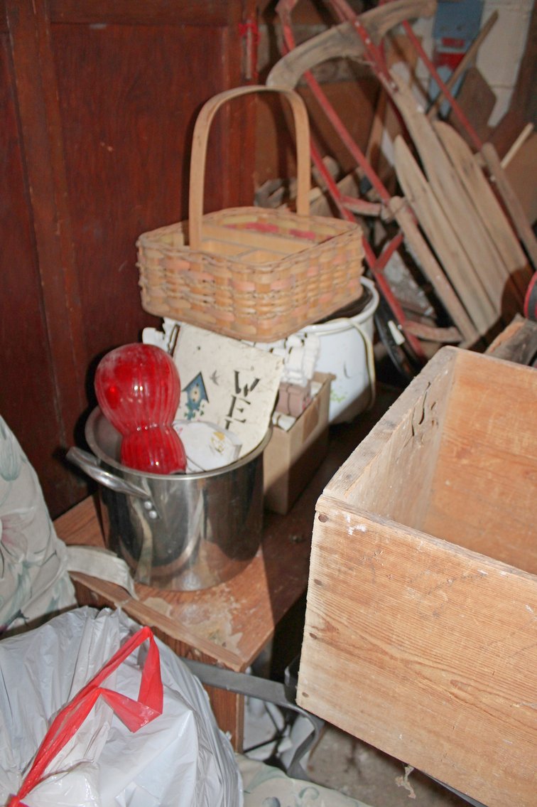 Image for ESTATE AUCTION