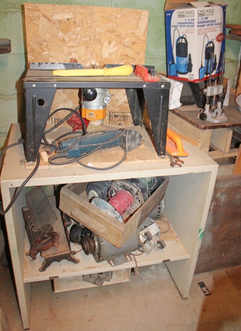 Image for ESTATE AUCTION