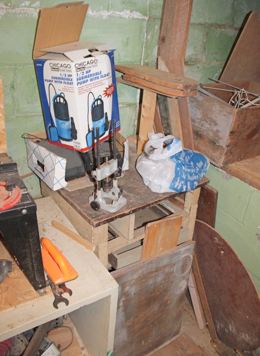 Image for ESTATE AUCTION