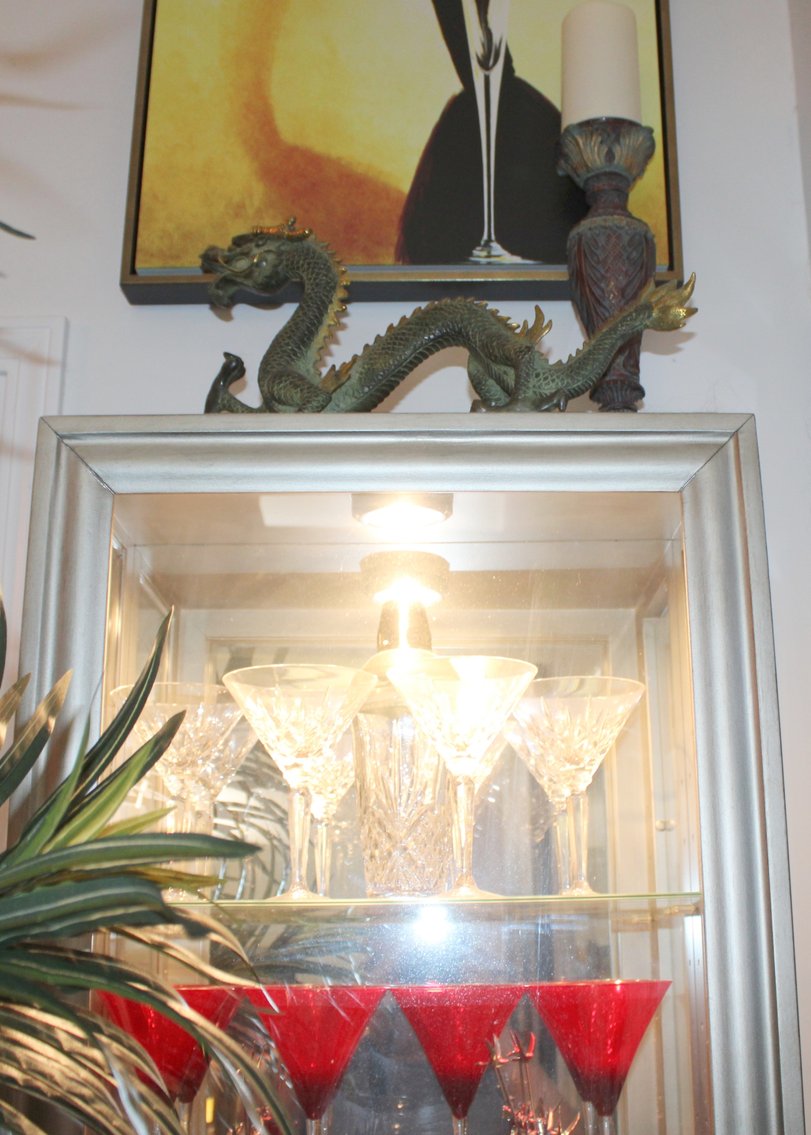 Image for HIGH END LIVING ESTATE AUCTION