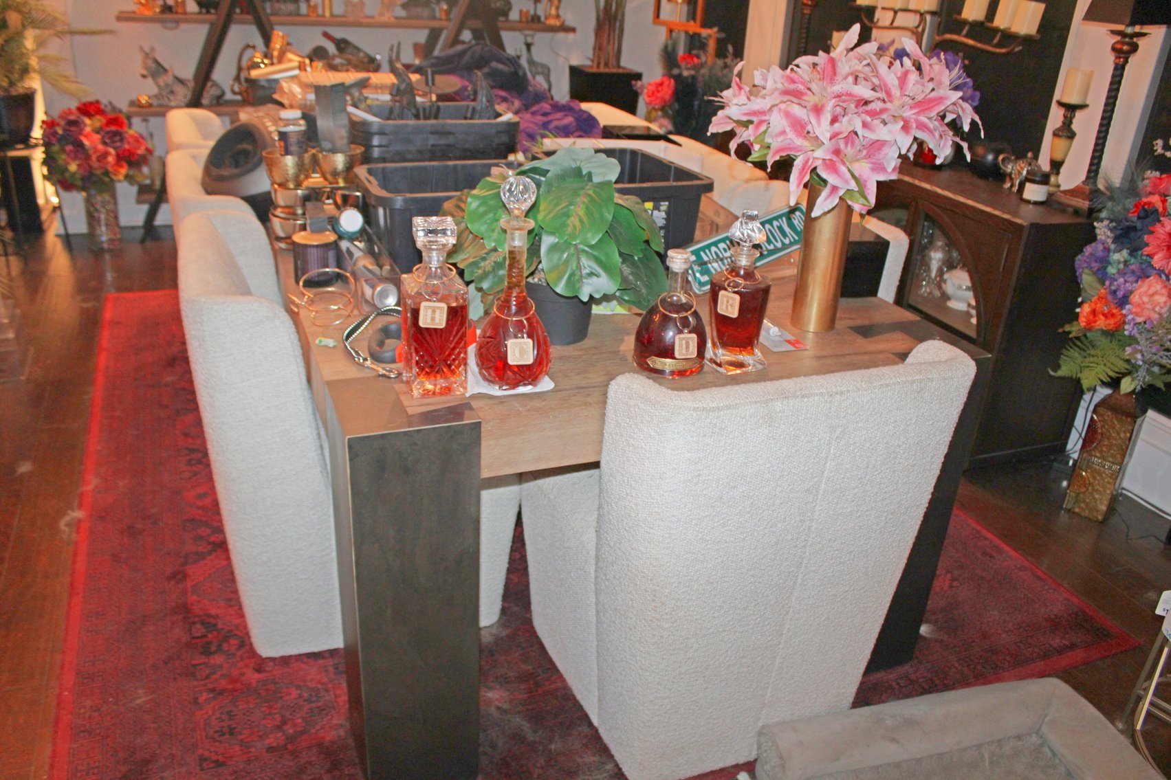 Image for HIGH END LIVING ESTATE AUCTION