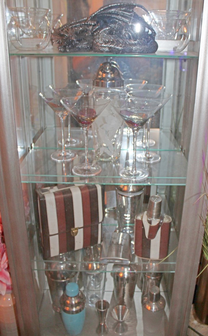 Image for HIGH END LIVING ESTATE AUCTION