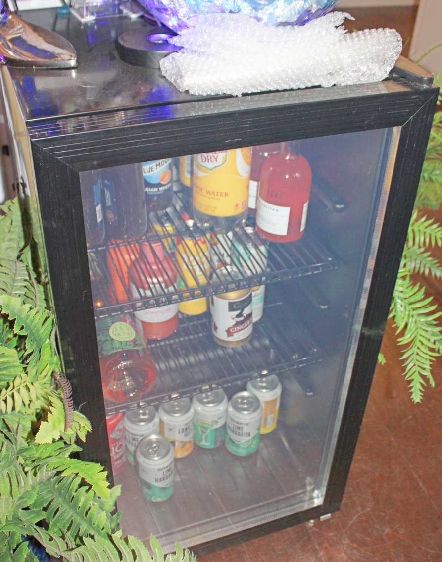 Image for HIGH END LIVING ESTATE AUCTION