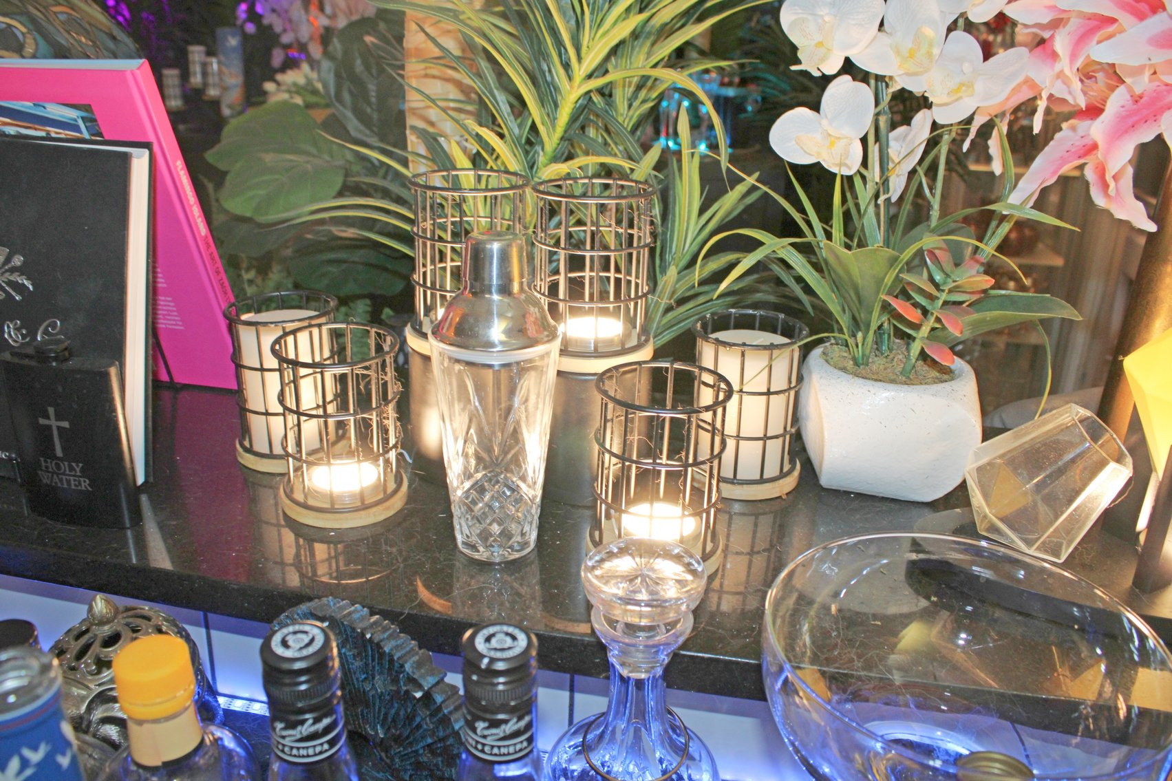 Image for HIGH END LIVING ESTATE AUCTION