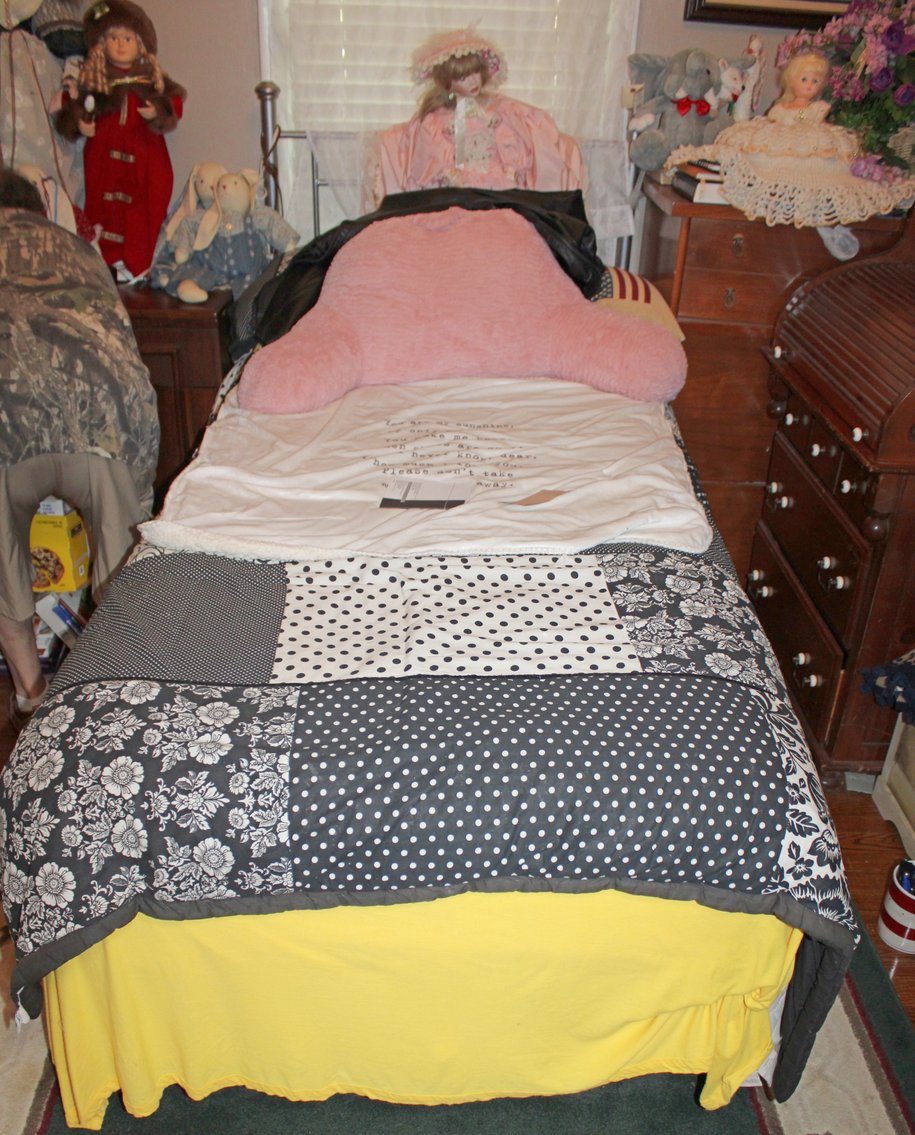 Image for ESTATE AUCTION