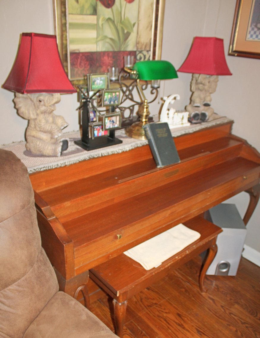 Image for ESTATE AUCTION