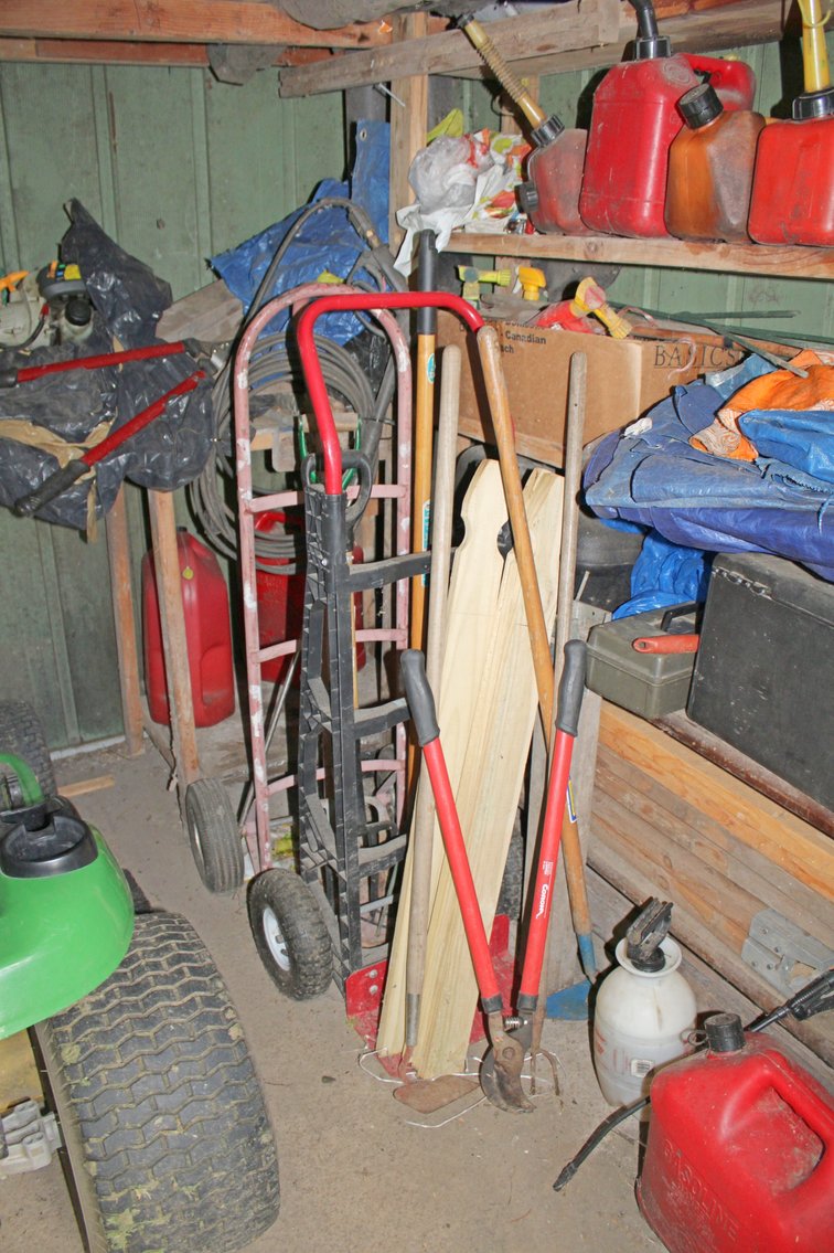 Image for ESTATE AUCTION