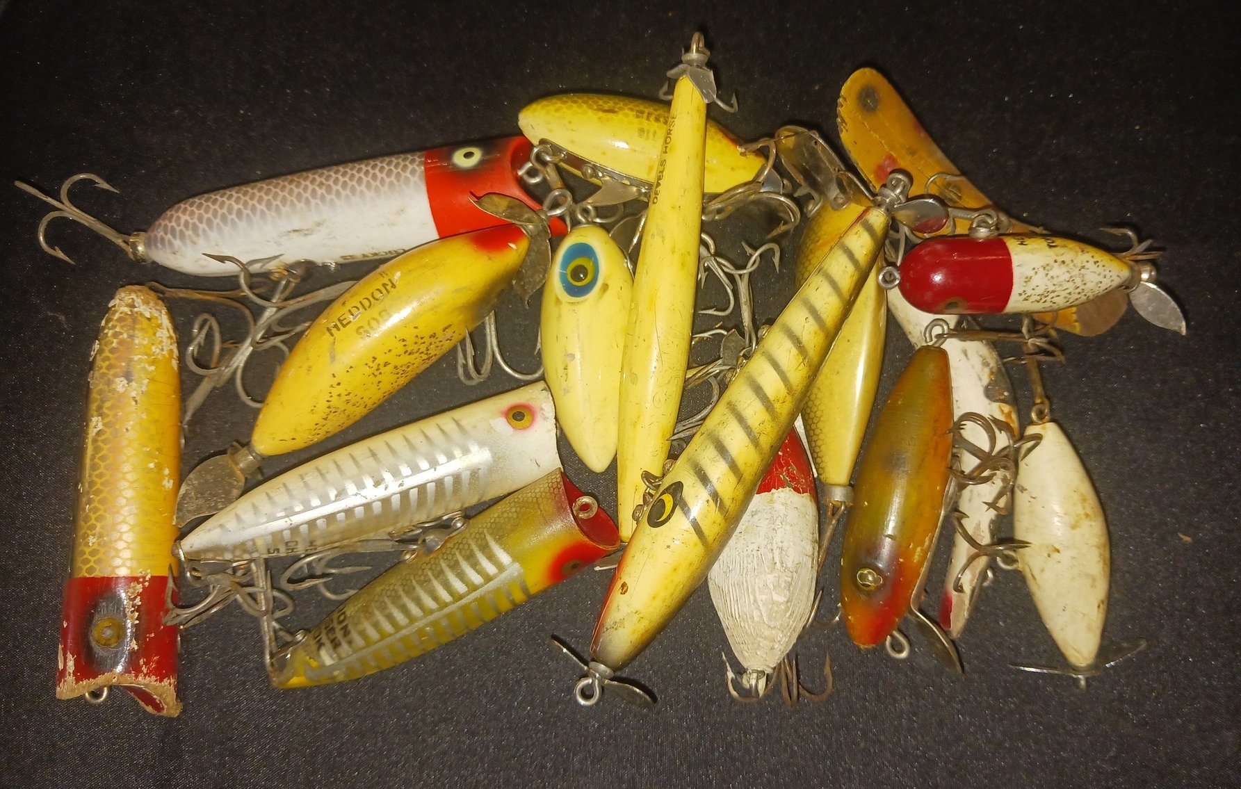 Image for INDOOR ANTIQUE AUCTION