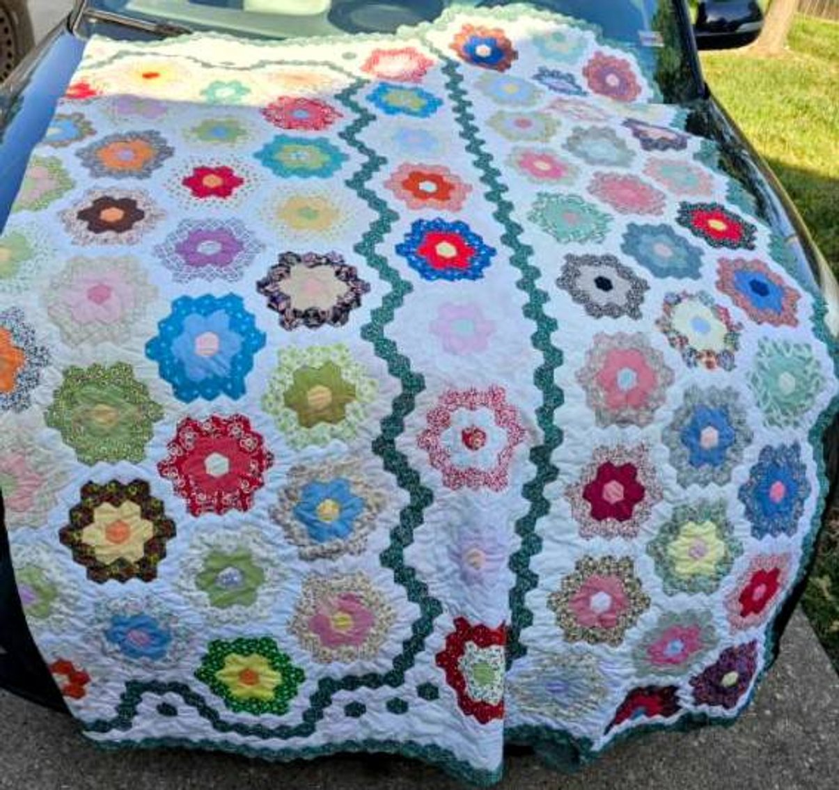 Image for INDOOR ANTIQUE AUCTION