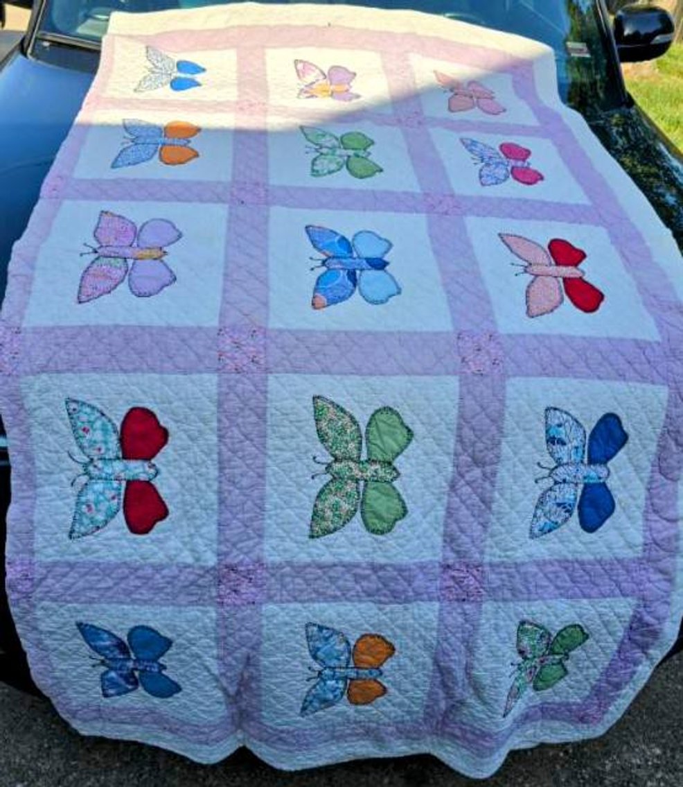 Image for INDOOR ANTIQUE AUCTION