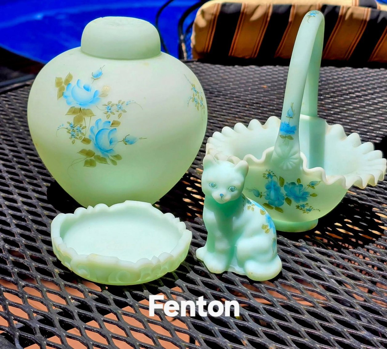 Image for INDOOR ANTIQUE AUCTION