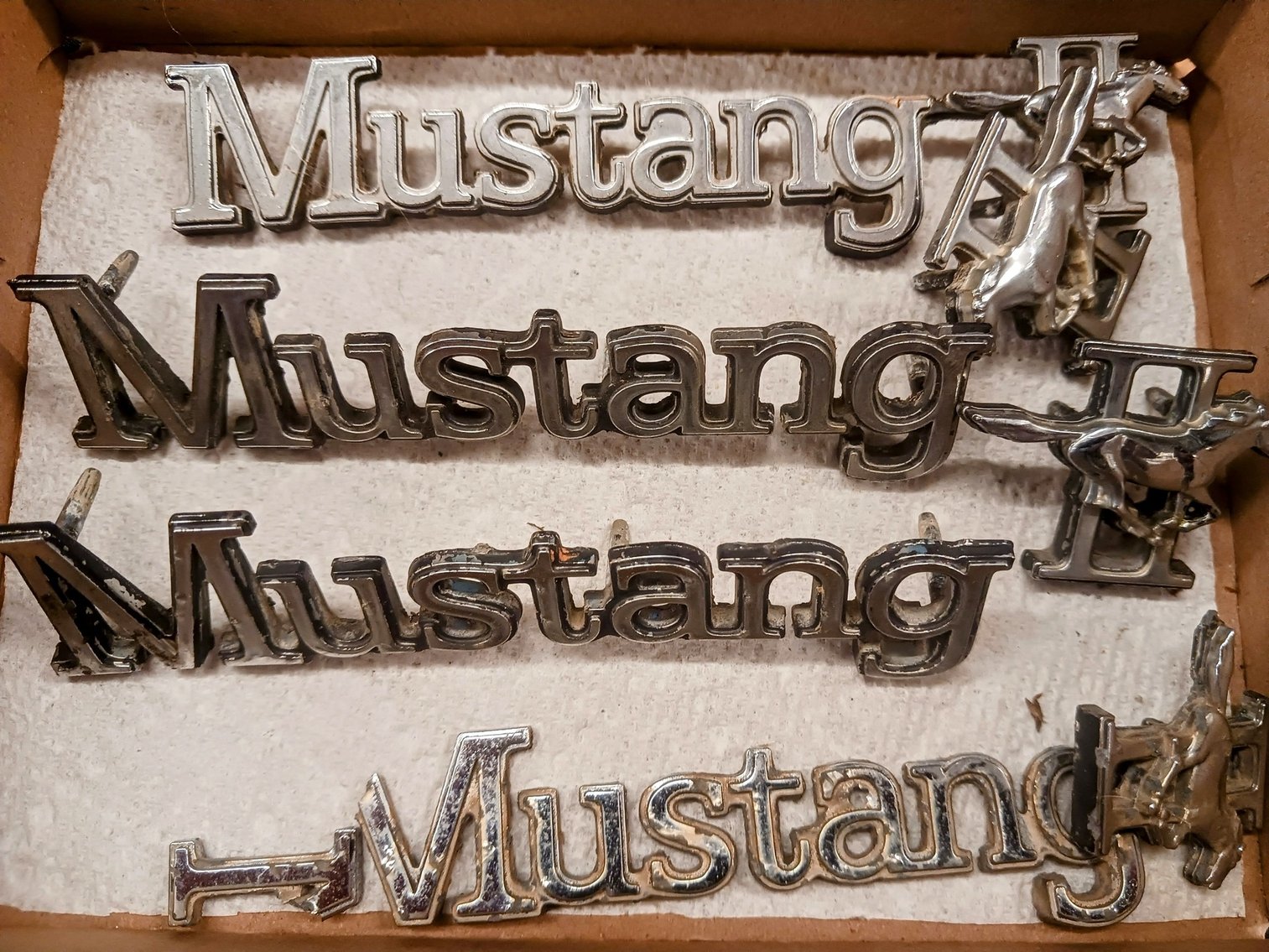 Image for INDOOR ANTIQUE AUCTION